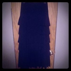 Junee Modest Tiered Skirt Size Small